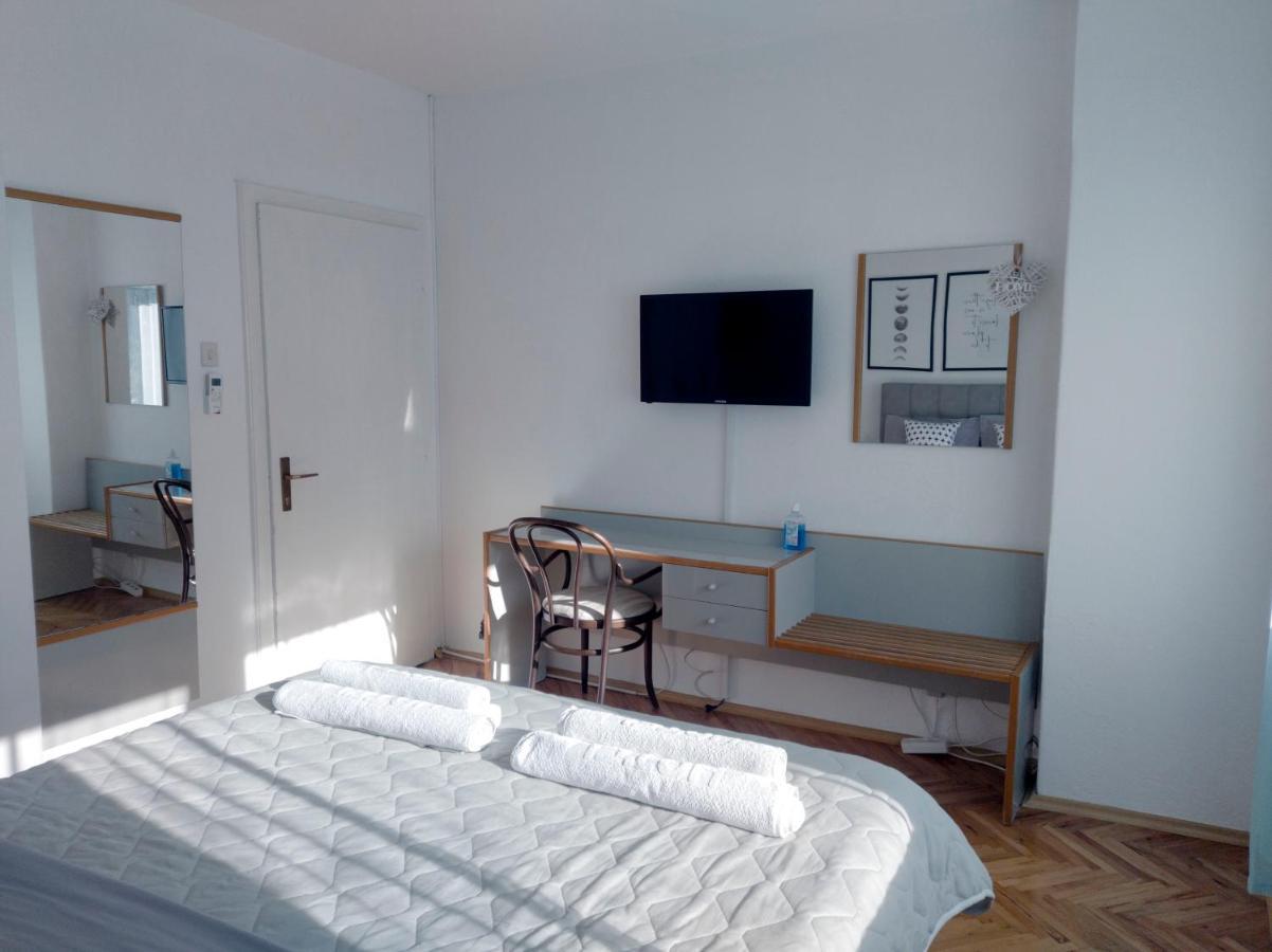 The House Apartments & Guest Rooms Ohrid Buitenkant foto